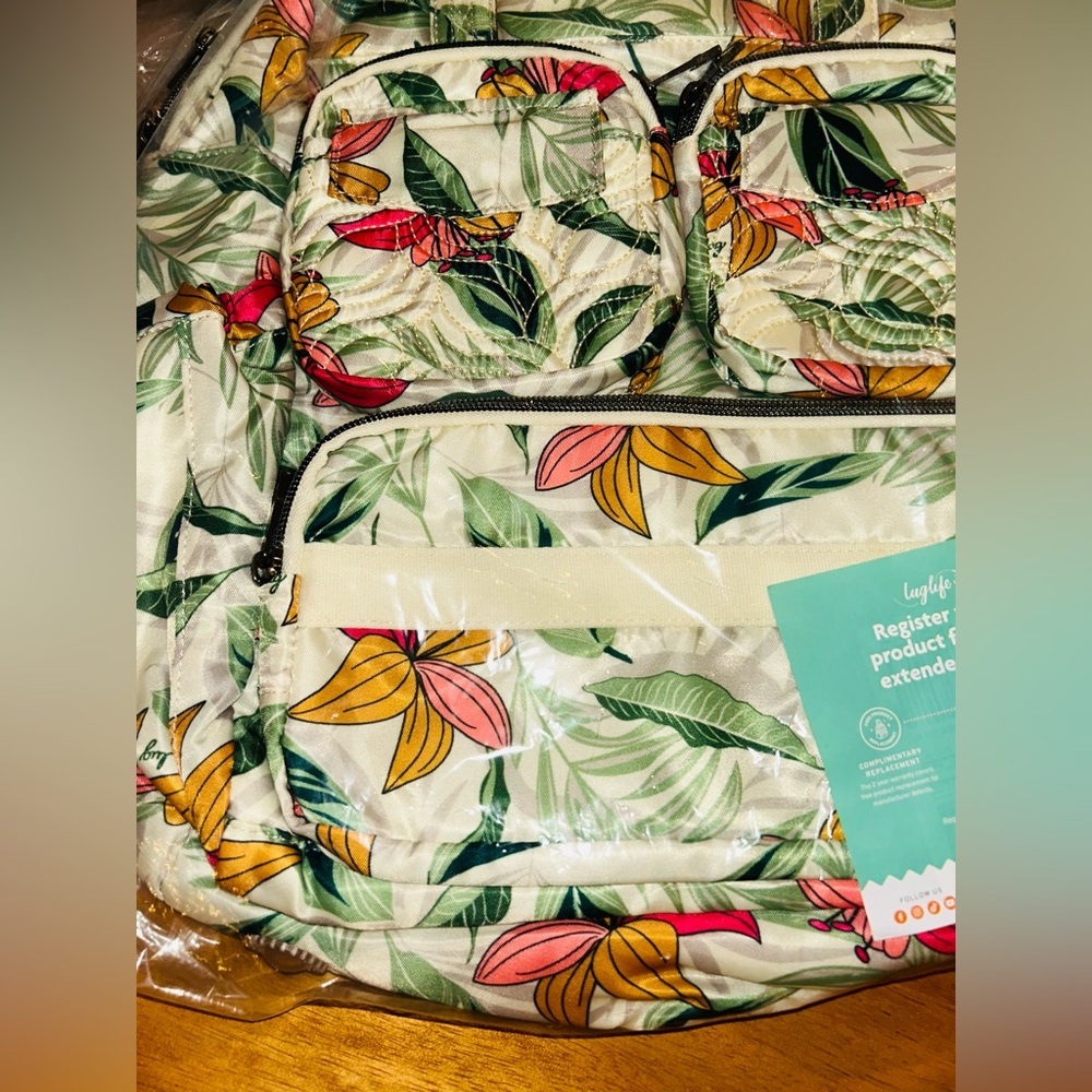🌺RARE 🌺 LUG Jumper Backpack in Lily Sand - BEAUTIFUL NWT - Picture 13 of 16